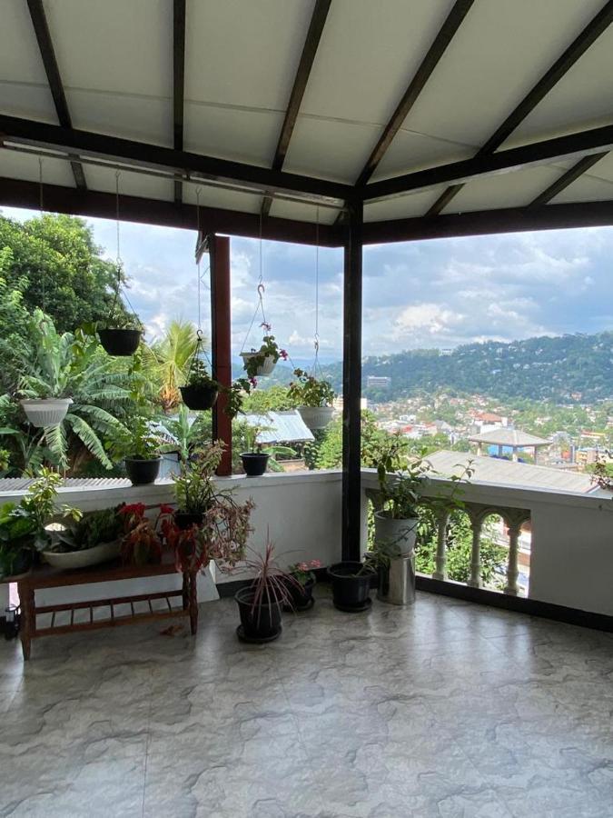 The Bbc Cheliyan Villa Kandy Exterior photo